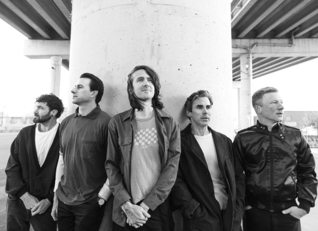 Mayday Parade - Downtown Rocks